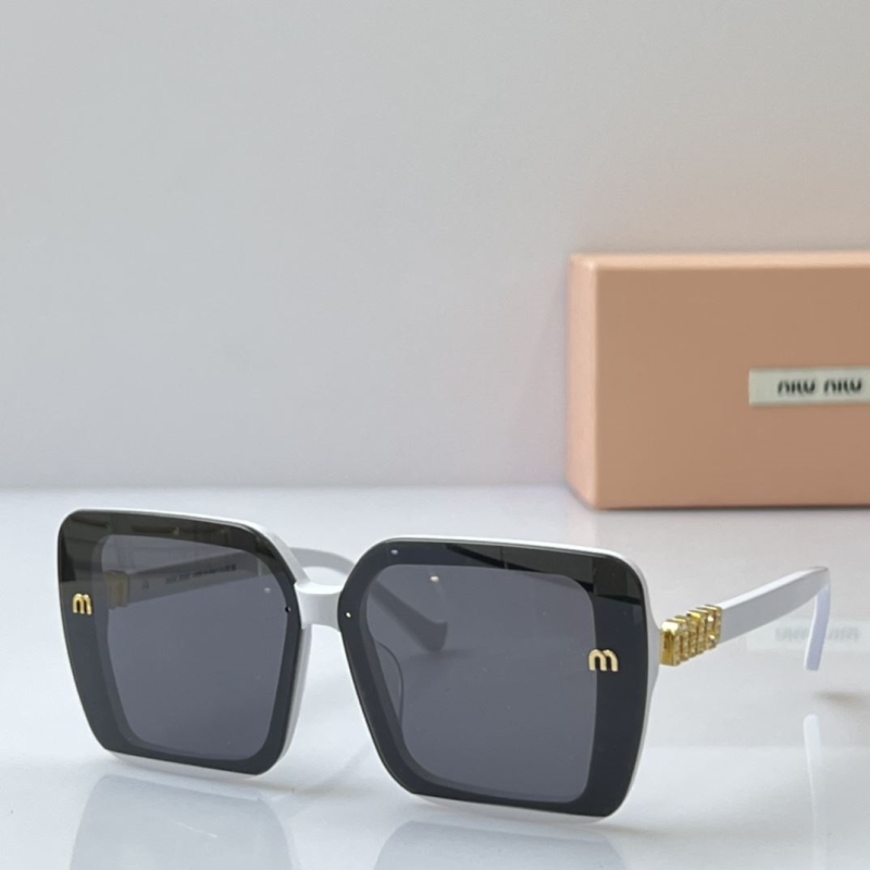 Miu miu Sunglasses